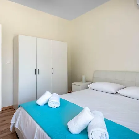 City Apartment Rhodes City